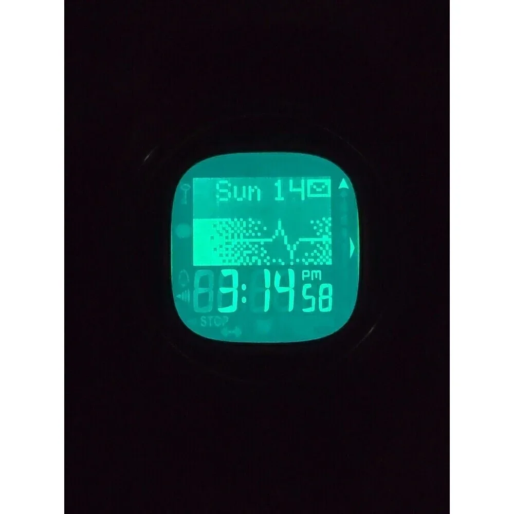 Polar F11 Red Heart Rate Fitness Monitor Watch New Battery Watch Only No Strap